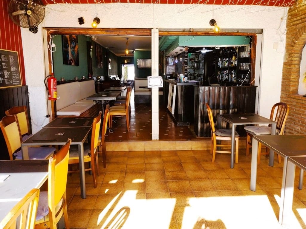 Restaurant/Bar til salgs i Benalmadena - € 50 000 (Ref: 9609479)