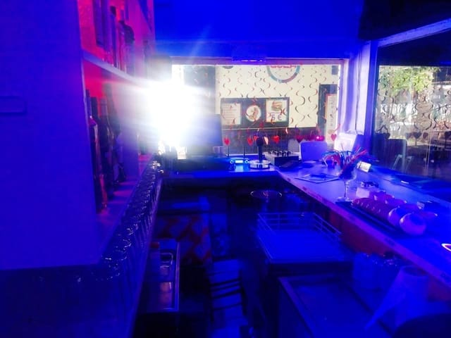 Restaurant/Bar à vendre à Torremolinos - 64 950 € (Ref: 9677823)