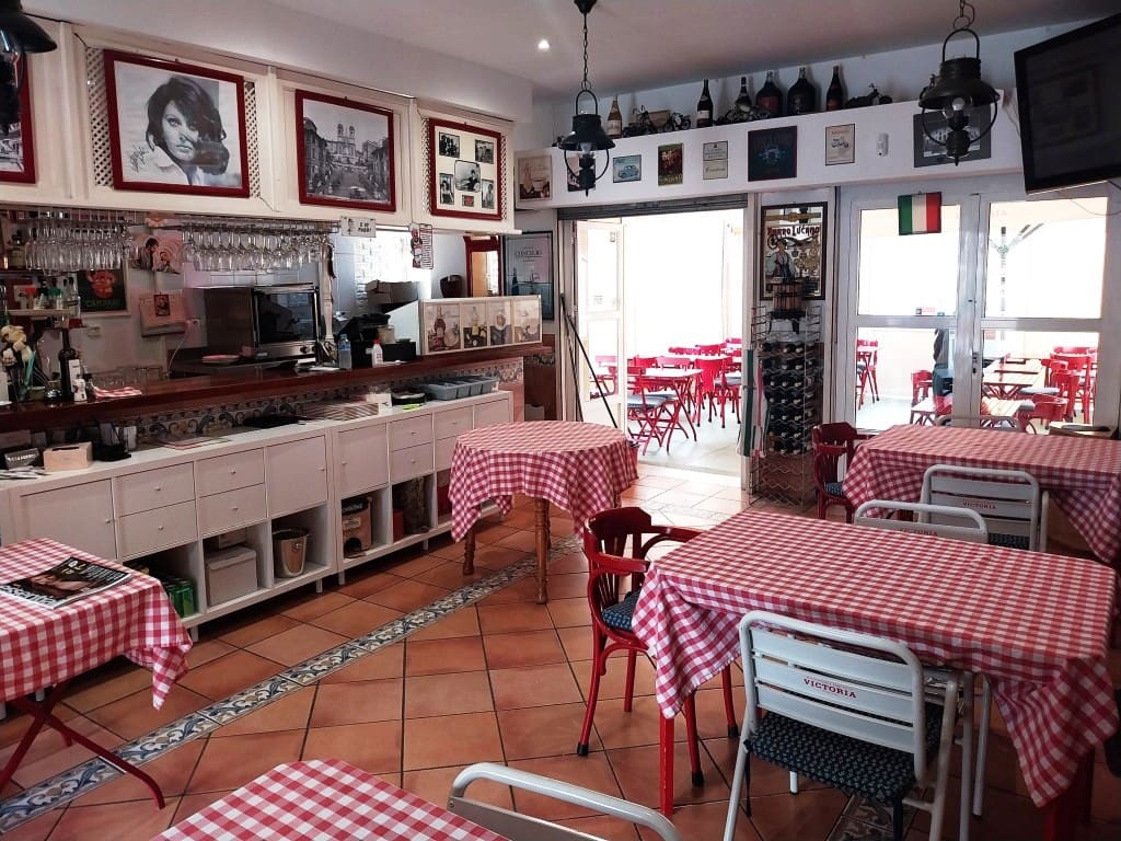 Restaurant/bar te koop in Fuengirola - € 54.950 (Ref: 9707798)