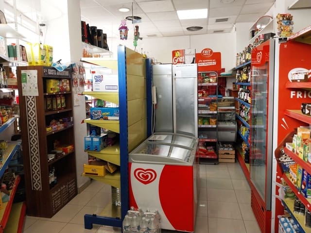 Butik till salu i Fuengirola - 29 950 € (Ref: 9713383)