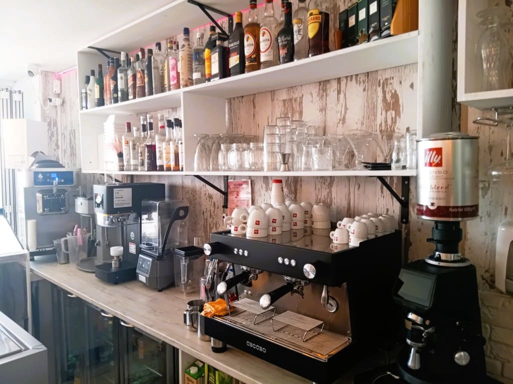 Restaurante/Bar para venda em Fuengirola - 219 950 € (Ref: 9713556)