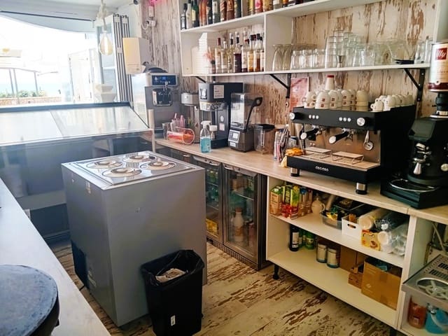 Restaurant/Bar til salgs i Torreblanca, Fuengirola - € 219 950 (Ref: 9713556)