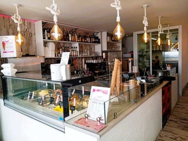 Restaurant/Bar til salgs i Torreblanca, Fuengirola - € 219 950 (Ref: 9713556)