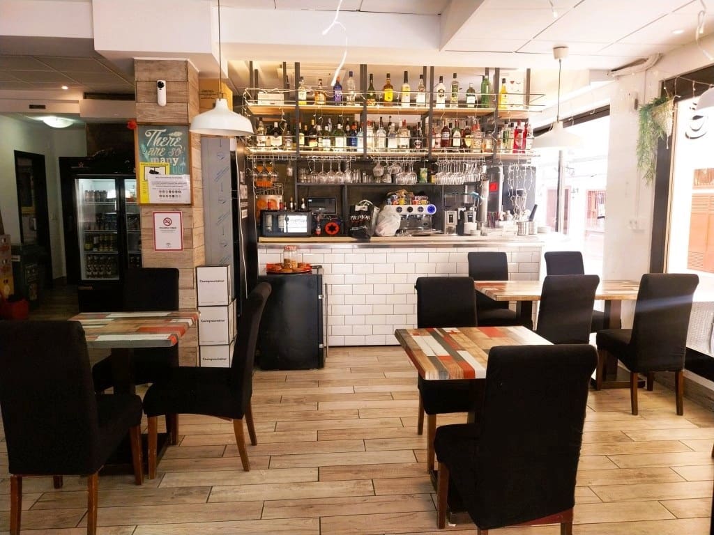 Ristorante/Bar in vendita in Fuengirola - 209.950 € (Rif: 9715406)