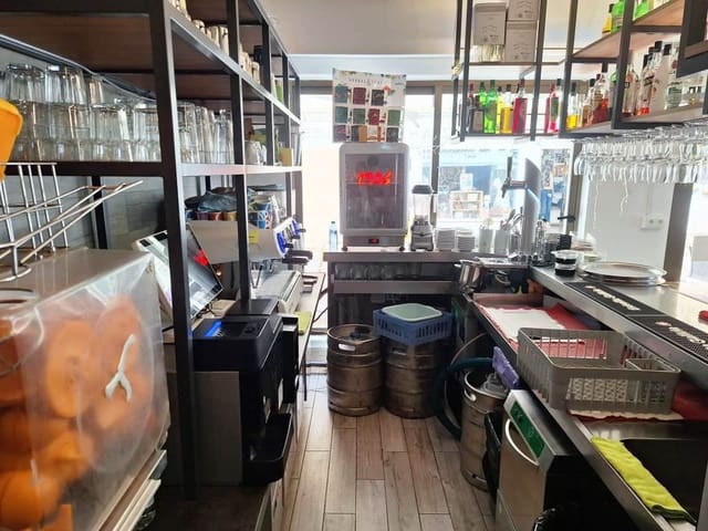 Restaurante/Bar para venda em Fuengirola - 209 950 € (Ref: 9715406)