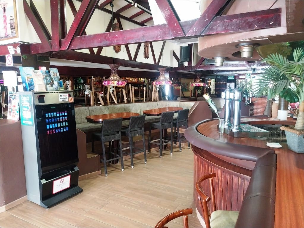 Restaurant/Bar til salgs i Fuengirola - € 1 900 000 (Ref: 9715483)