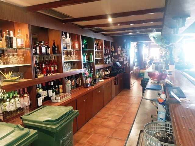 Restaurant/Bar til salgs i Fuengirola - € 1 900 000 (Ref: 9715483)