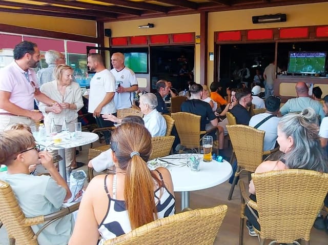 Restaurant/Bar til salgs i Fuengirola - € 1 900 000 (Ref: 9715483)