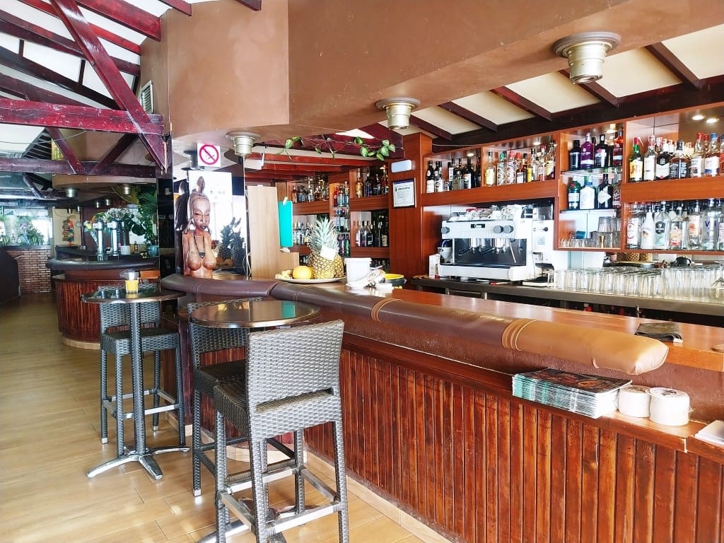 Restaurant/Bar til salgs i Fuengirola - € 1 900 000 (Ref: 9715483)