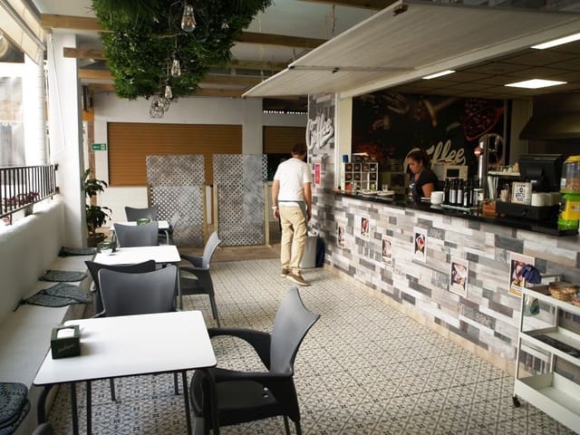 Restaurante/Bar para venda em Fuengirola - 24 950 € (Ref: 9720280)