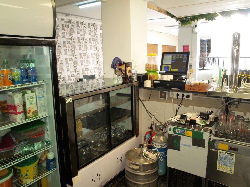 Restaurant/Bar til salgs i Fuengirola - € 24 950 (Ref: 9720280)