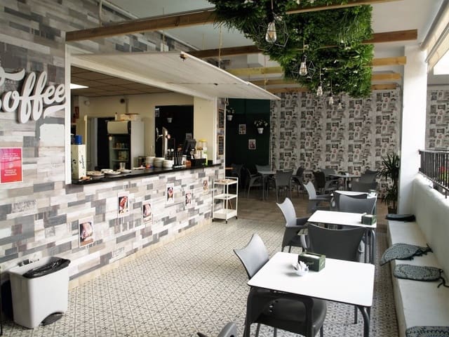 Restaurante/Bar para venda em Fuengirola - 24 950 € (Ref: 9720280)