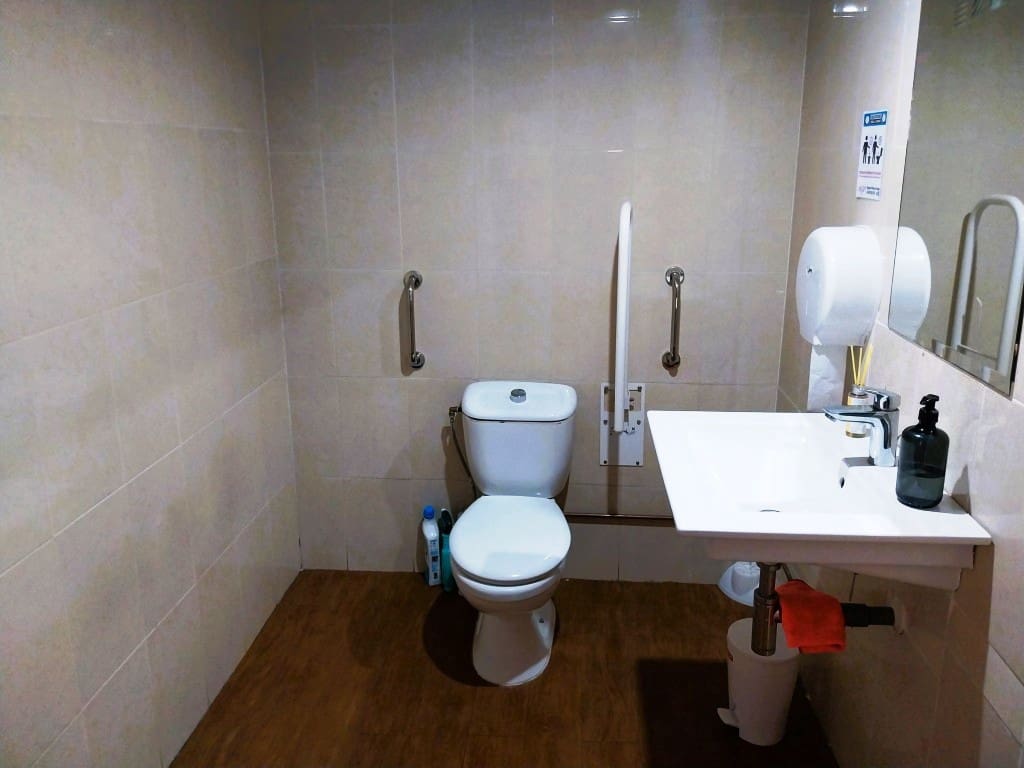 Bar/Restaurante en Benalmádena en venta - 44.950 € (Ref: 9723477)