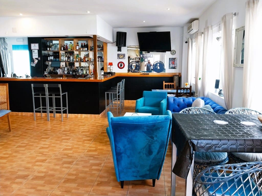 Bar/Restaurante en Benalmádena en venta - 44.950 € (Ref: 9723477)