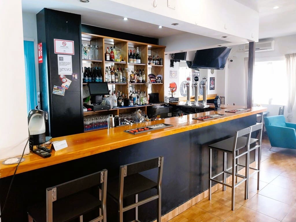 Bar/Restaurante en Benalmádena en venta - 44.950 € (Ref: 9723477)