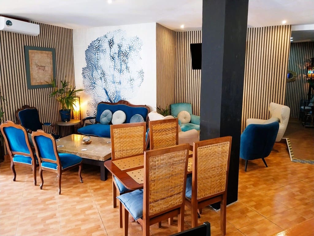 Bar/Restaurante en Benalmádena en venta - 44.950 € (Ref: 9723477)