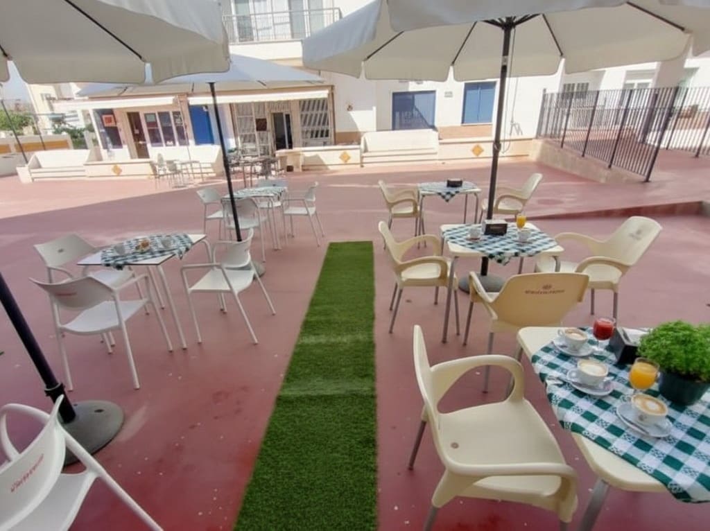 Restaurante/Bar para venda em Arroyo de la Miel - 17 950 € (Ref: 9723618)