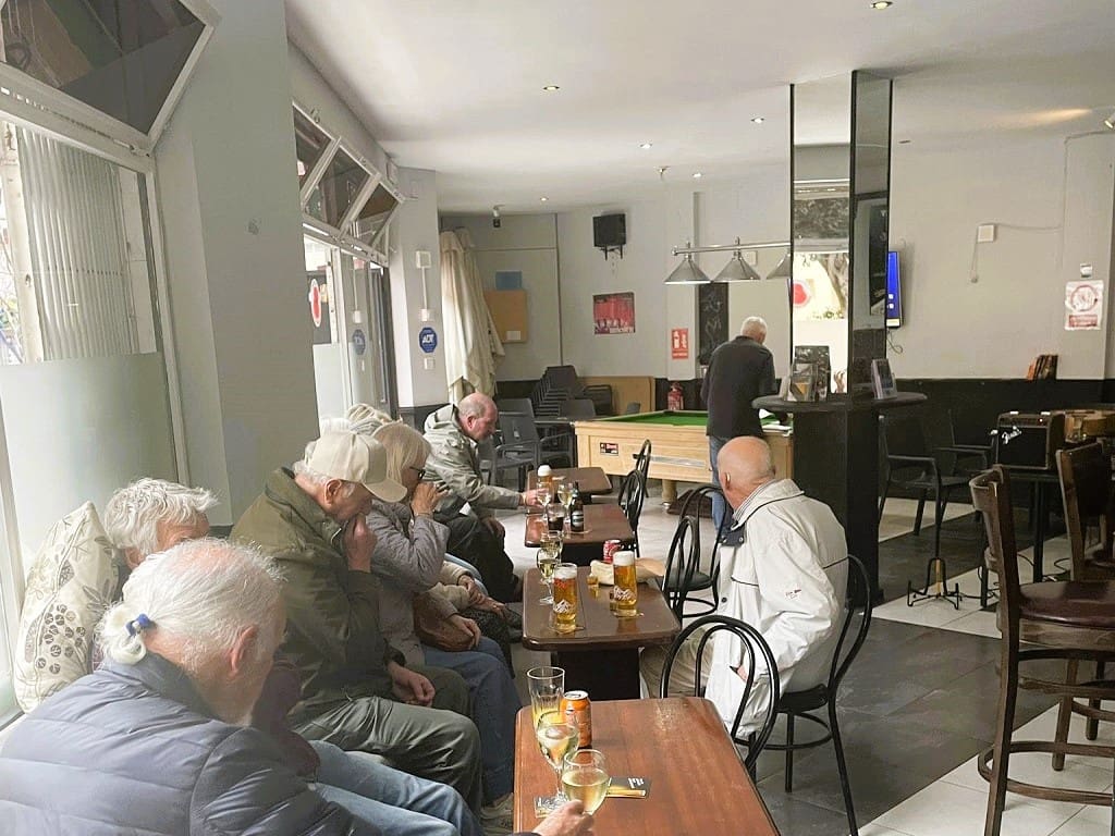 Bar/Restaurante en Benalmádena en venta - 29.950 € (Ref: 9737061)