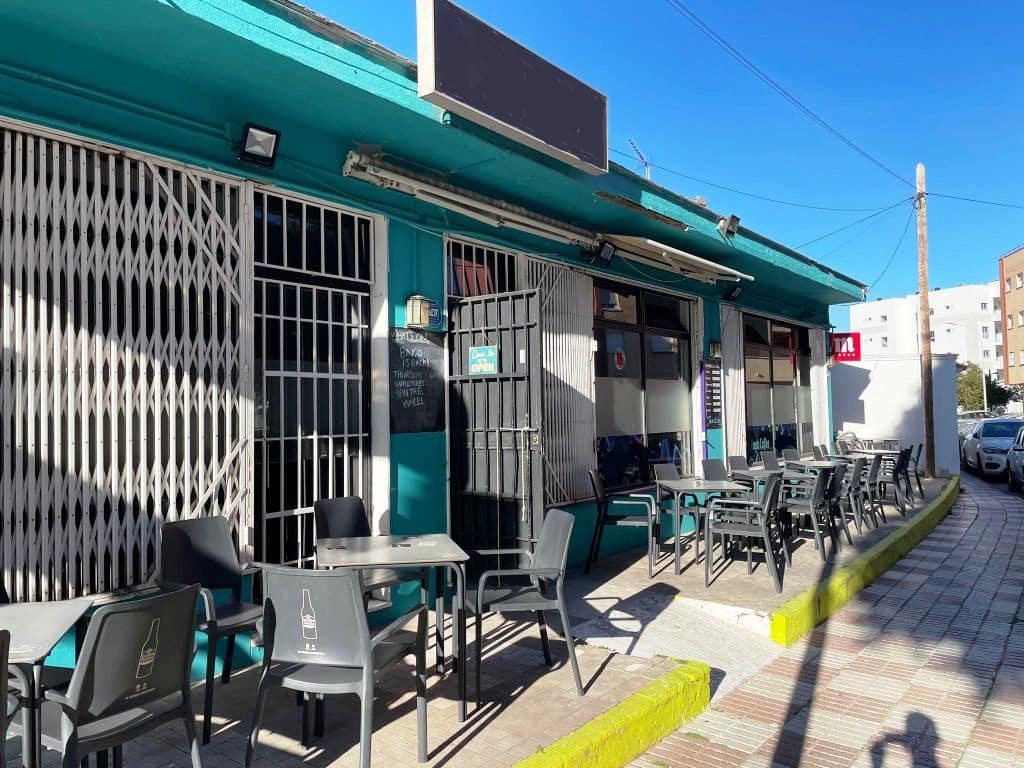 Bar/Restaurante en Benalmádena en venta - 29.950 € (Ref: 9737061)