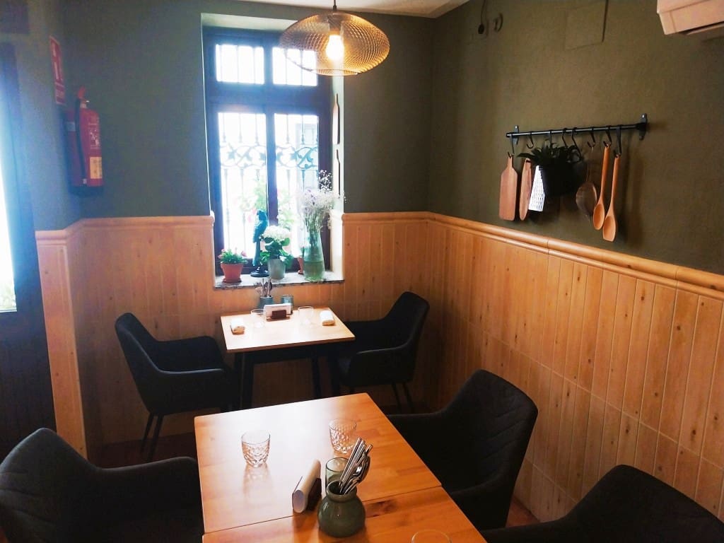 Restaurant/Bar for sale in Benalmadena - € 49,950 (Ref: 9759449)