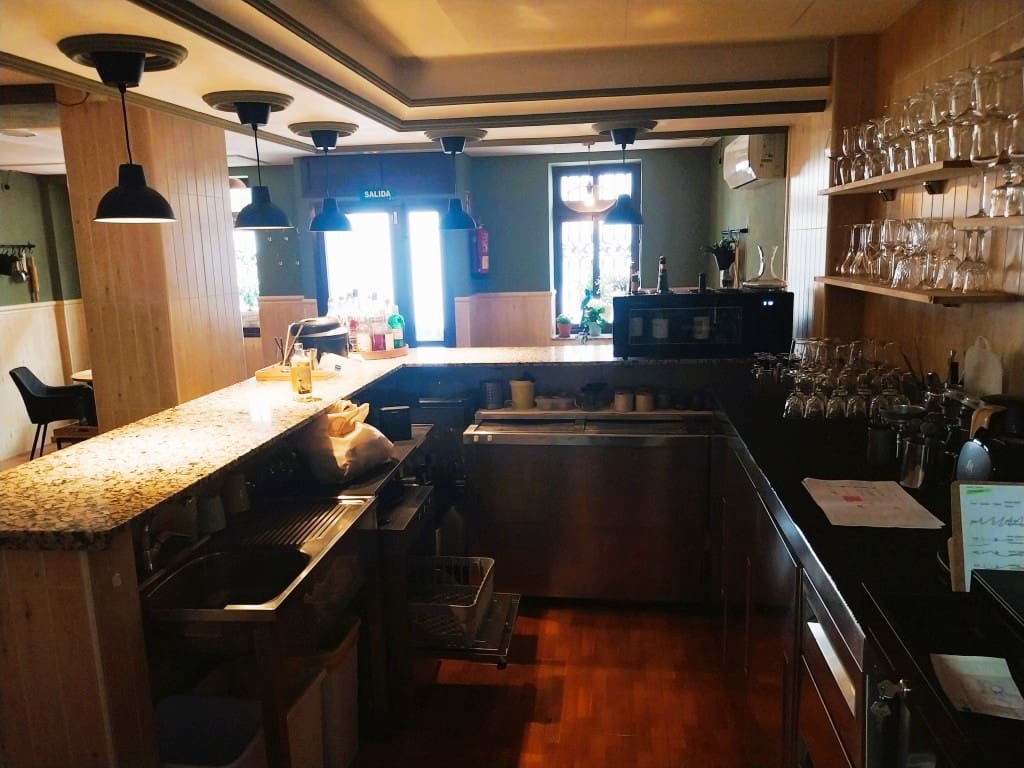 Restaurant/Bar for sale in Benalmadena - € 49,950 (Ref: 9759449)