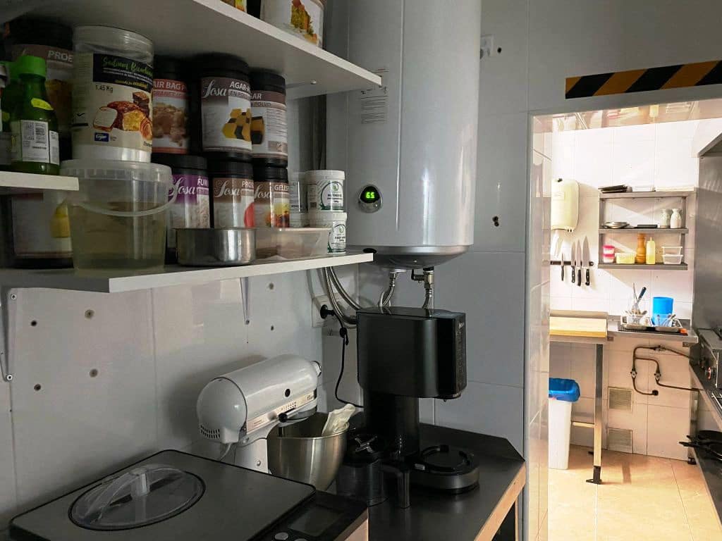 Restaurant/Bar for sale in Benalmadena - € 49,950 (Ref: 9759449)