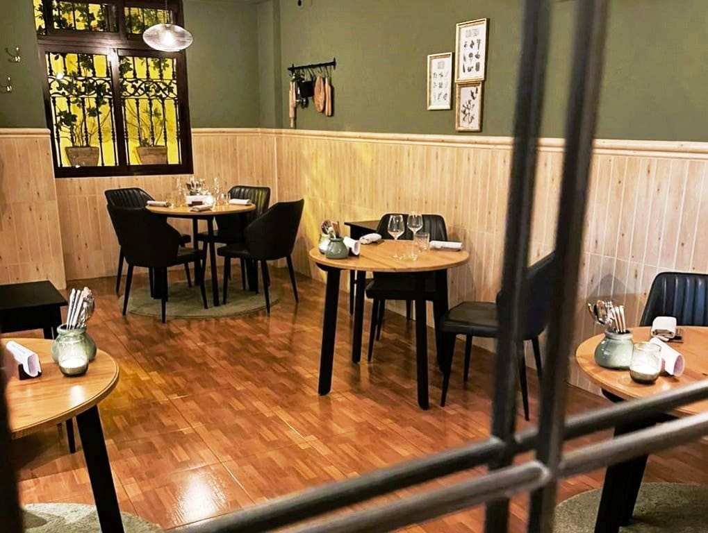 Restaurant/Bar for sale in Benalmadena - € 49,950 (Ref: 9759449)