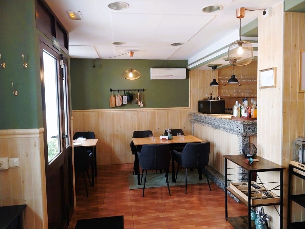 Restaurant/Bar for sale in Benalmadena - € 49,950 (Ref: 9759449)