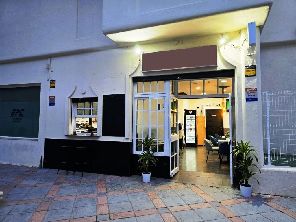 Restauracja lub bar na sprzedaż w Fuengirola - 44 950 € (Ref: 9769053)