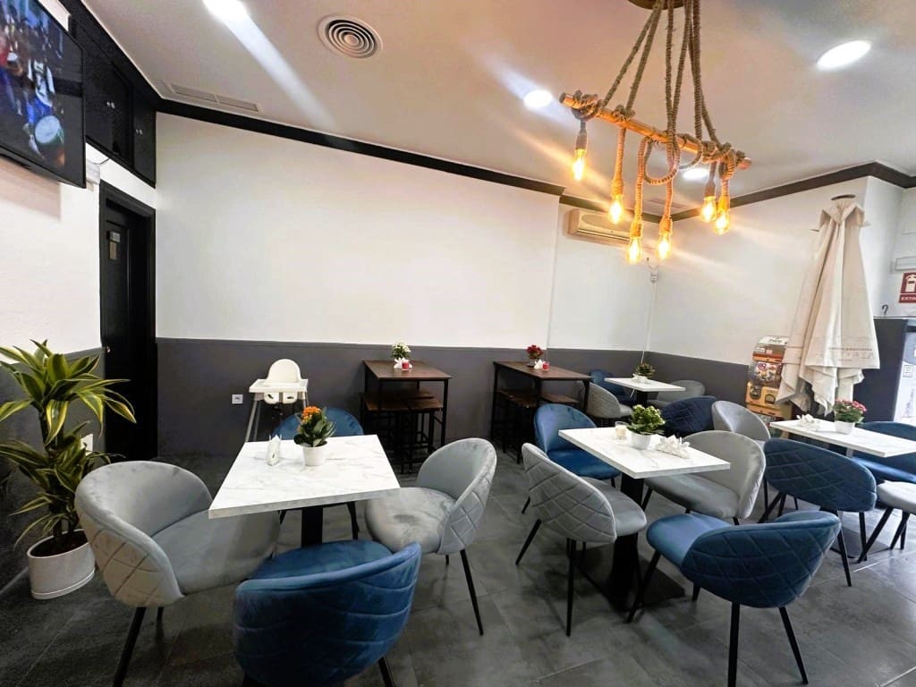 Restauracja lub bar na sprzedaż w Fuengirola - 44 950 € (Ref: 9769053)