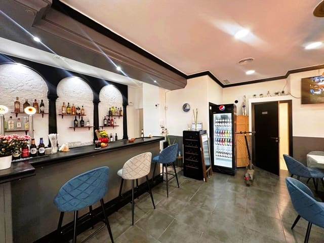 Restaurant/Bar til salg i Fuengirola - € 44.950 (Ref: 9769053)