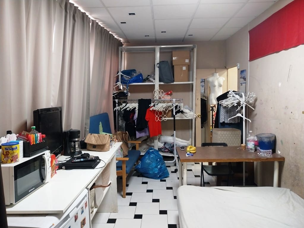 Butik till salu i Fuengirola - 64 950 € (Ref: 9775982)