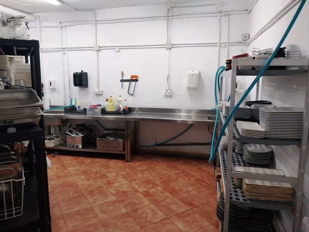 Restaurant/bar te koop in Fuengirola - € 160.000 (Ref: 9778546)