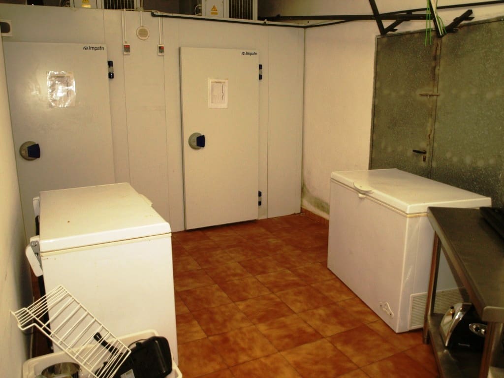 Restaurant/bar te koop in Fuengirola - € 160.000 (Ref: 9778546)