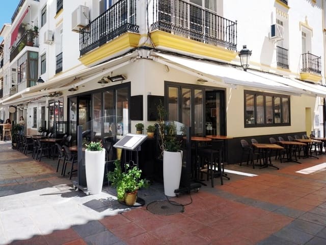 Restaurant/Bar til salgs i Fuengirola - € 280 000 (Ref: 9782008)