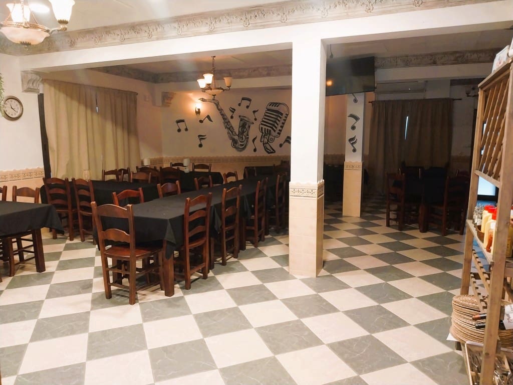 Ristorante/Bar in vendita in Fuengirola - 119.950 € (Rif: 9802872)