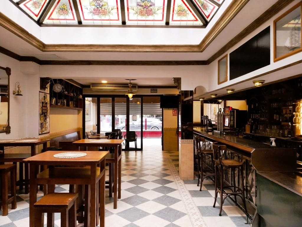 Ristorante/Bar in vendita in Fuengirola - 119.950 € (Rif: 9802872)