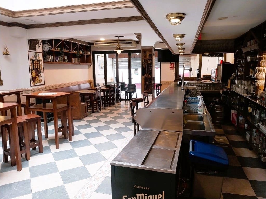 Ristorante/Bar in vendita in Fuengirola - 119.950 € (Rif: 9802872)