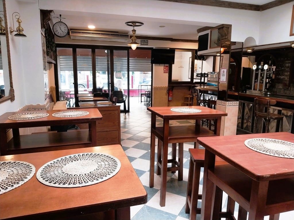 Ristorante/Bar in vendita in Fuengirola - 119.950 € (Rif: 9802872)