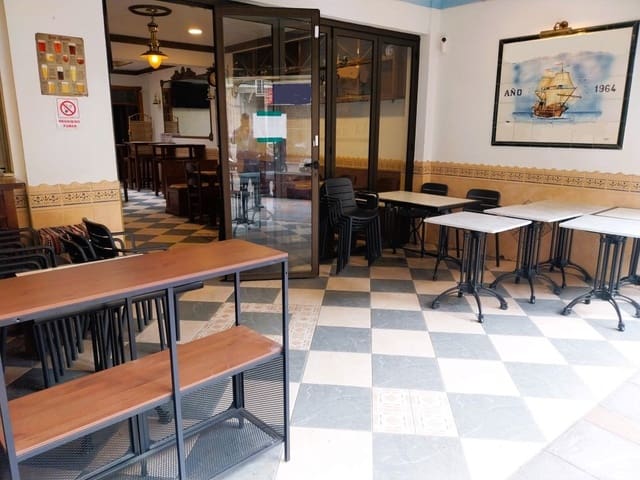 Ristorante/Bar in vendita in Los Boliches , Fuengirola - 119.950 € (Rif: 9802872)