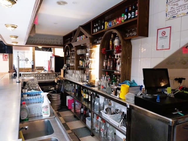 Ristorante/Bar in vendita in Los Boliches , Fuengirola - 119.950 € (Rif: 9802872)