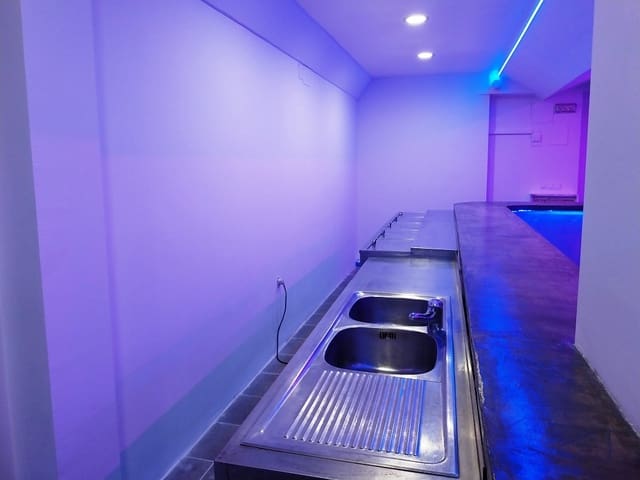 Ristorante/Bar in vendita in Torremolinos - 195.000 € (Rif: 9809404)