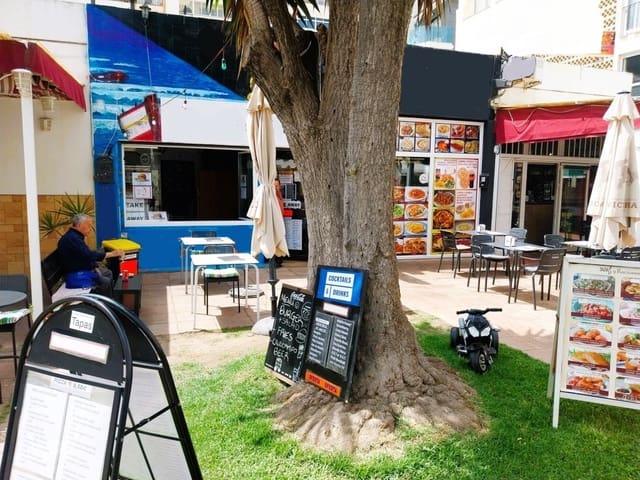 Ravintola/baari myytävänä paikassa Fuengirola - 44 950 € (Ref: 9809837)