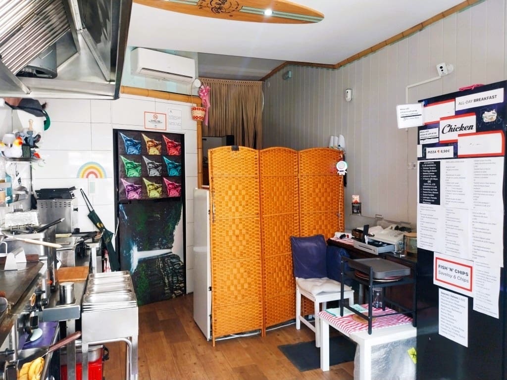 Ravintola/baari myytävänä paikassa Fuengirola - 44 950 € (Ref: 9809837)