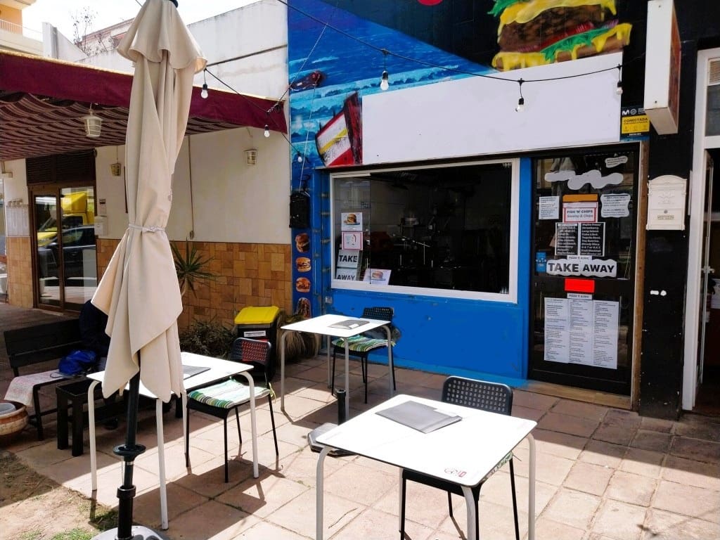 Ravintola/baari myytävänä paikassa Fuengirola - 44 950 € (Ref: 9809837)