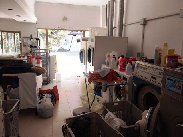 Virksomhed til salg i Benalmádena - € 29.950 (Ref: 9841165)