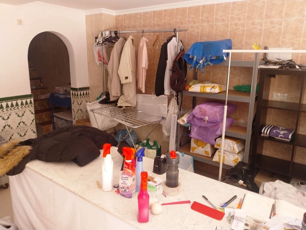 Business for sale in Benalmadena - € 29,950 (Ref: 9841165)