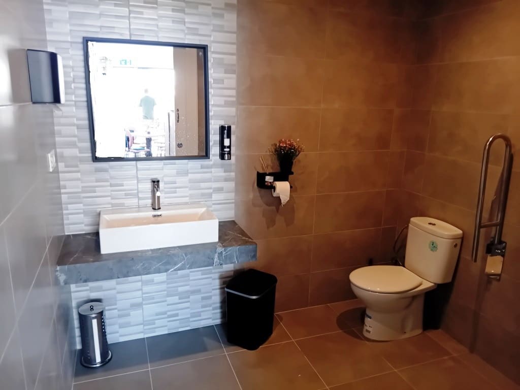 Restaurant/bar te koop in Fuengirola - € 159.950 (Ref: 9860916)