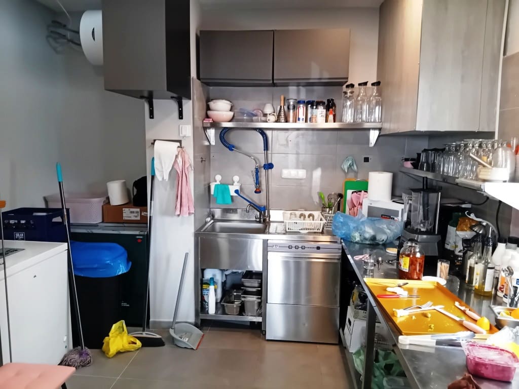 Restaurant/bar te koop in Fuengirola - € 159.950 (Ref: 9860916)