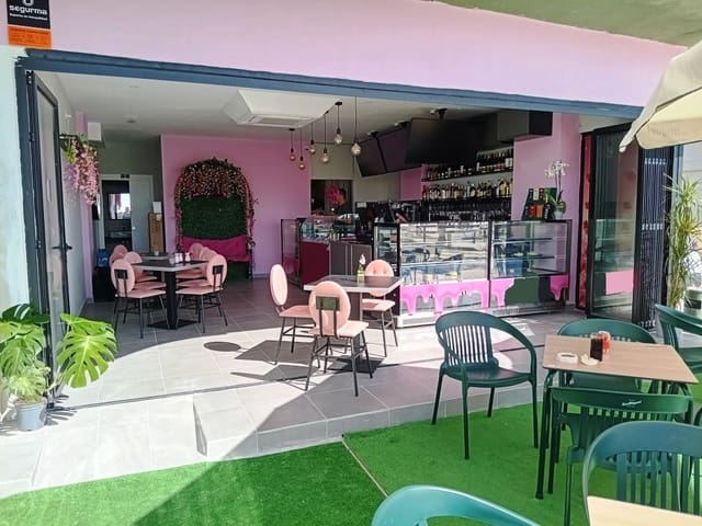 Restaurant/Bar til salgs i Torreblanca, Fuengirola - € 159 950 (Ref: 9860916)